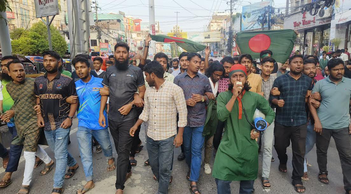 দুই রকম বক্তব্য দেওয়ায় রাষ্ট্রপতির বিচার